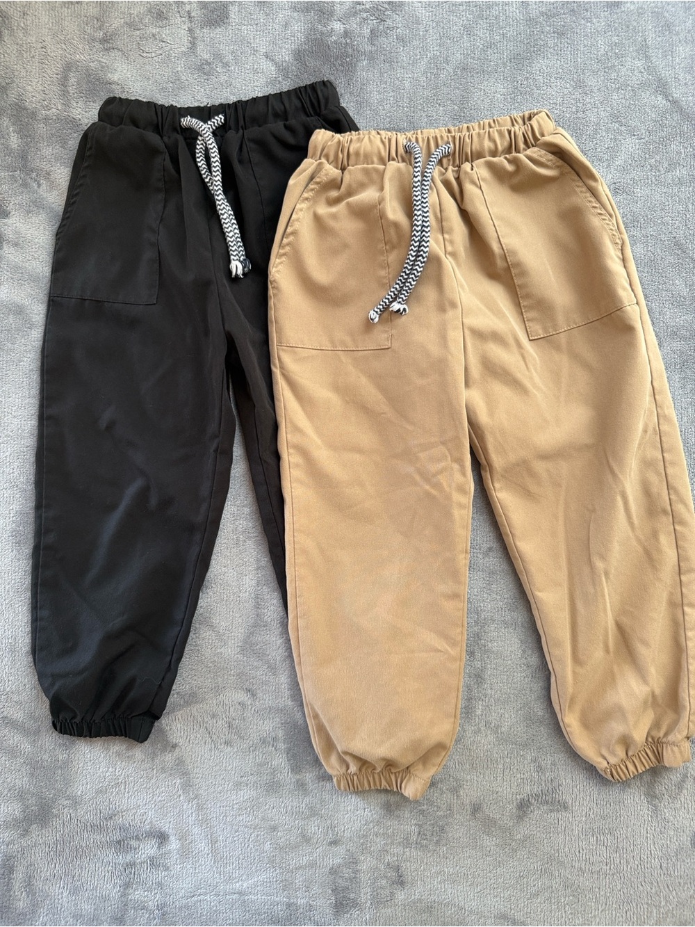 SHEIN Kids Jogger Pants in Black and Khaki